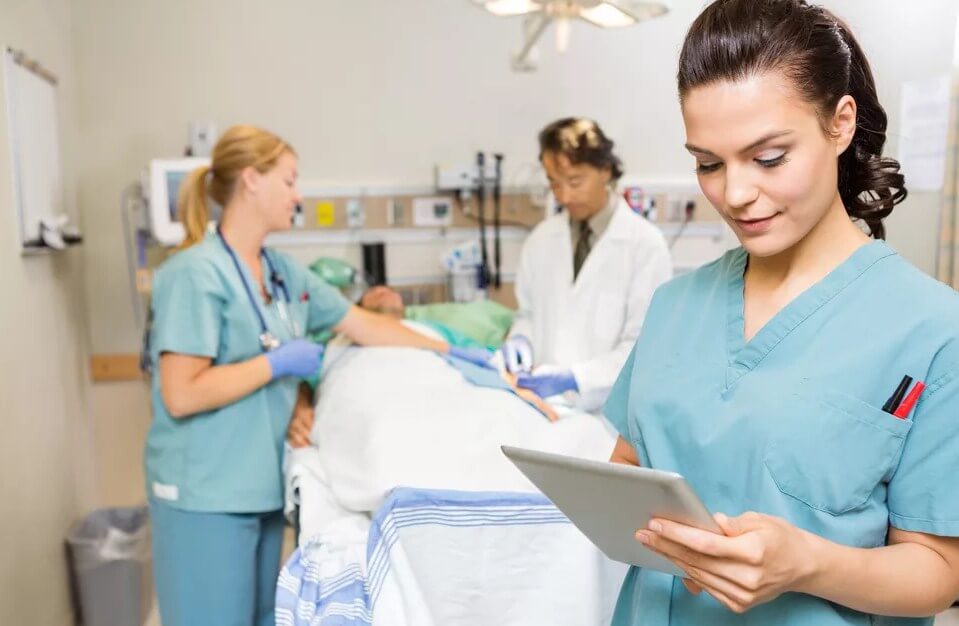 медсестра после 9 класса