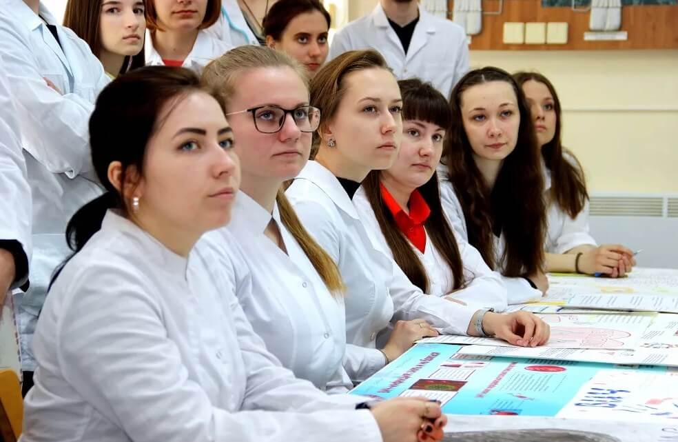 переучиться с фельдшера на врача