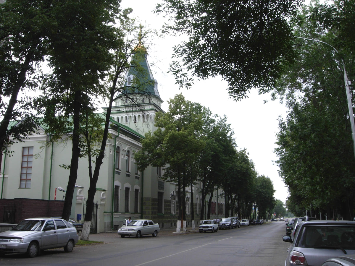 Какие вузы популярны в Уфе