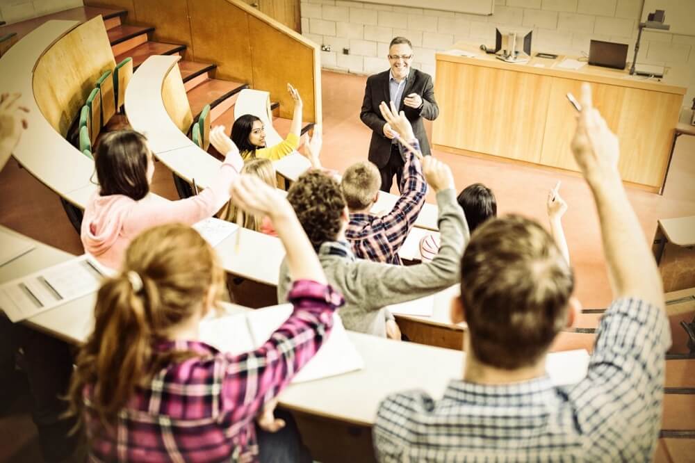 преподавать в вузе