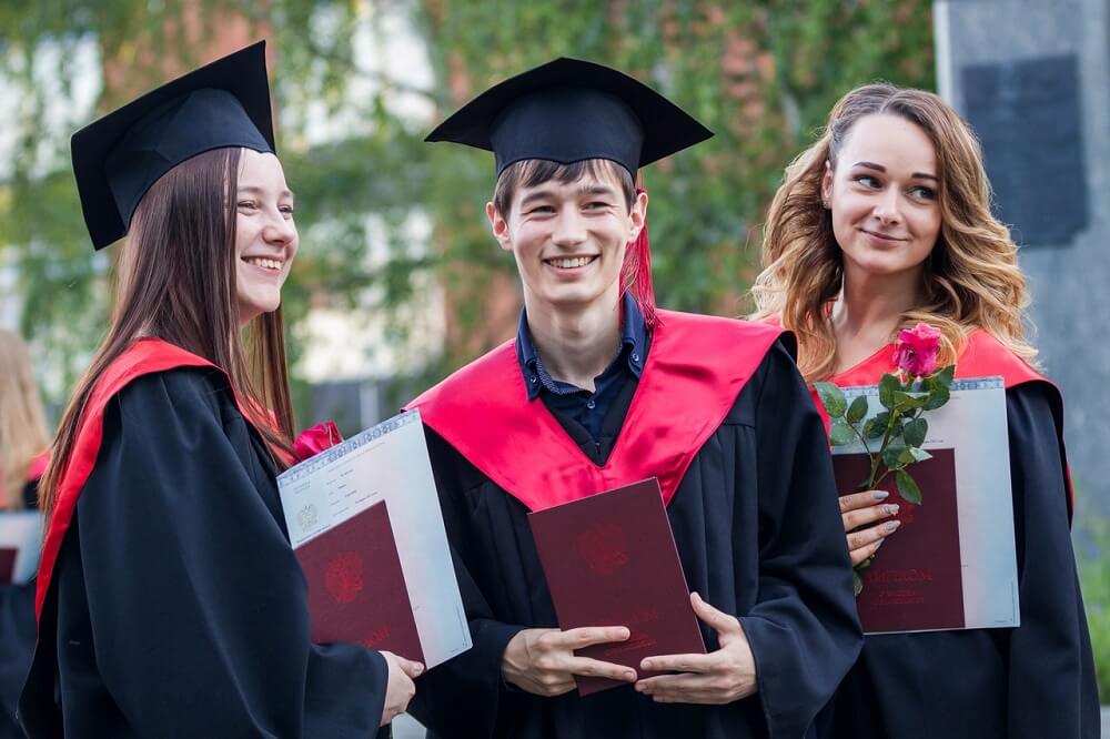 выпускники аспирантуры